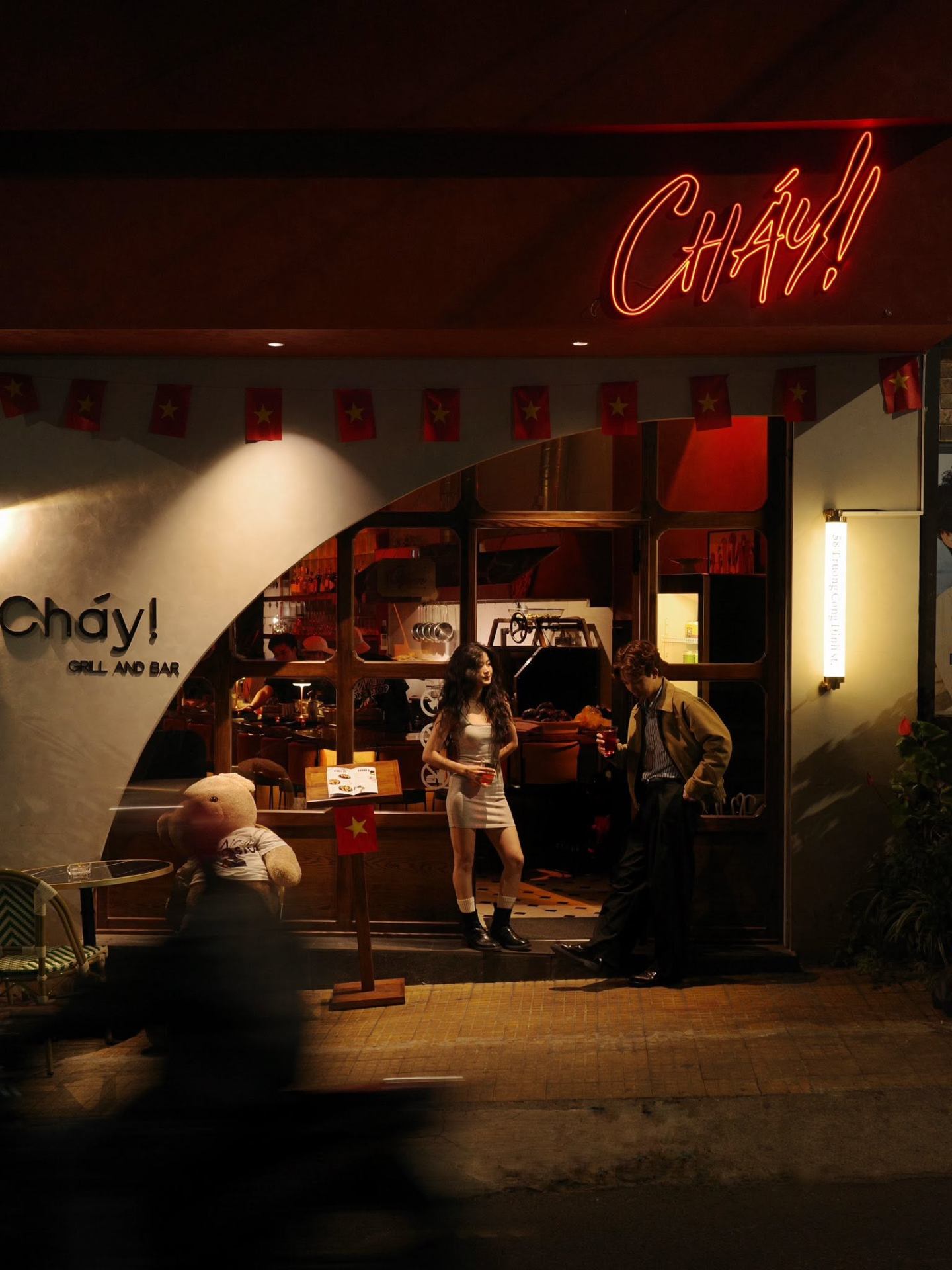 Cháy! Burger & Dining