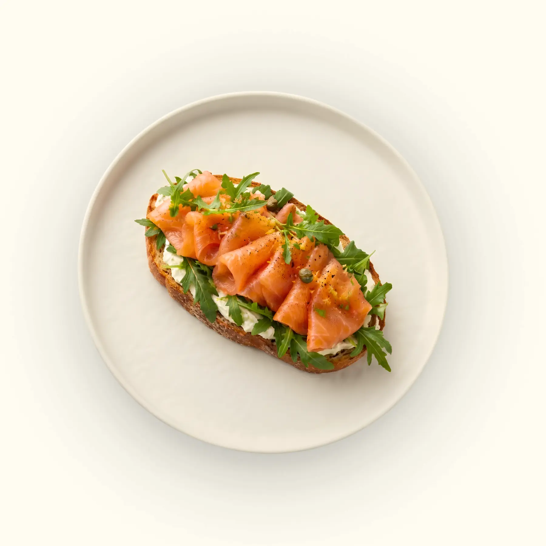 Bánh Mì Cá Hồi Muối