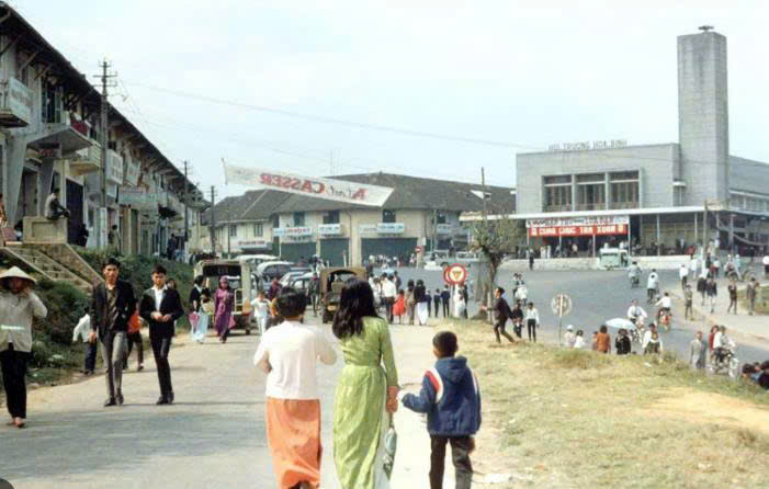Phố xưa Đà Lạt